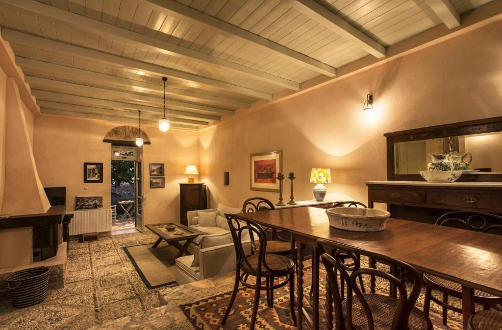 Kyparissia Old Town Lodge With Amazing Sea View מראה חיצוני תמונה