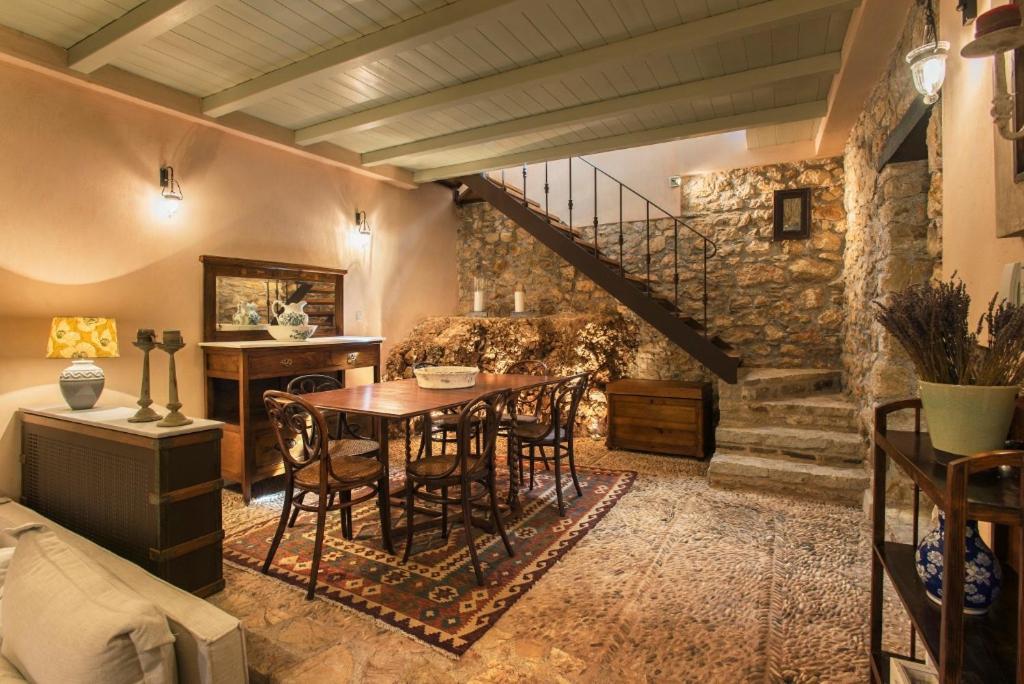 Kyparissia Old Town Lodge With Amazing Sea View מראה חיצוני תמונה